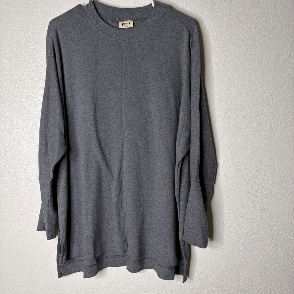Pact Organic Cotton Long Sleeve Oversized T-Shirt Gray M/L Crew Neck Seam Detail